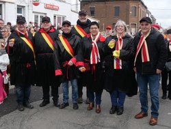Les membres du Collège communal de Morlanwelz lors du carnaval de Mont-Sainte-Aldegonde 2024